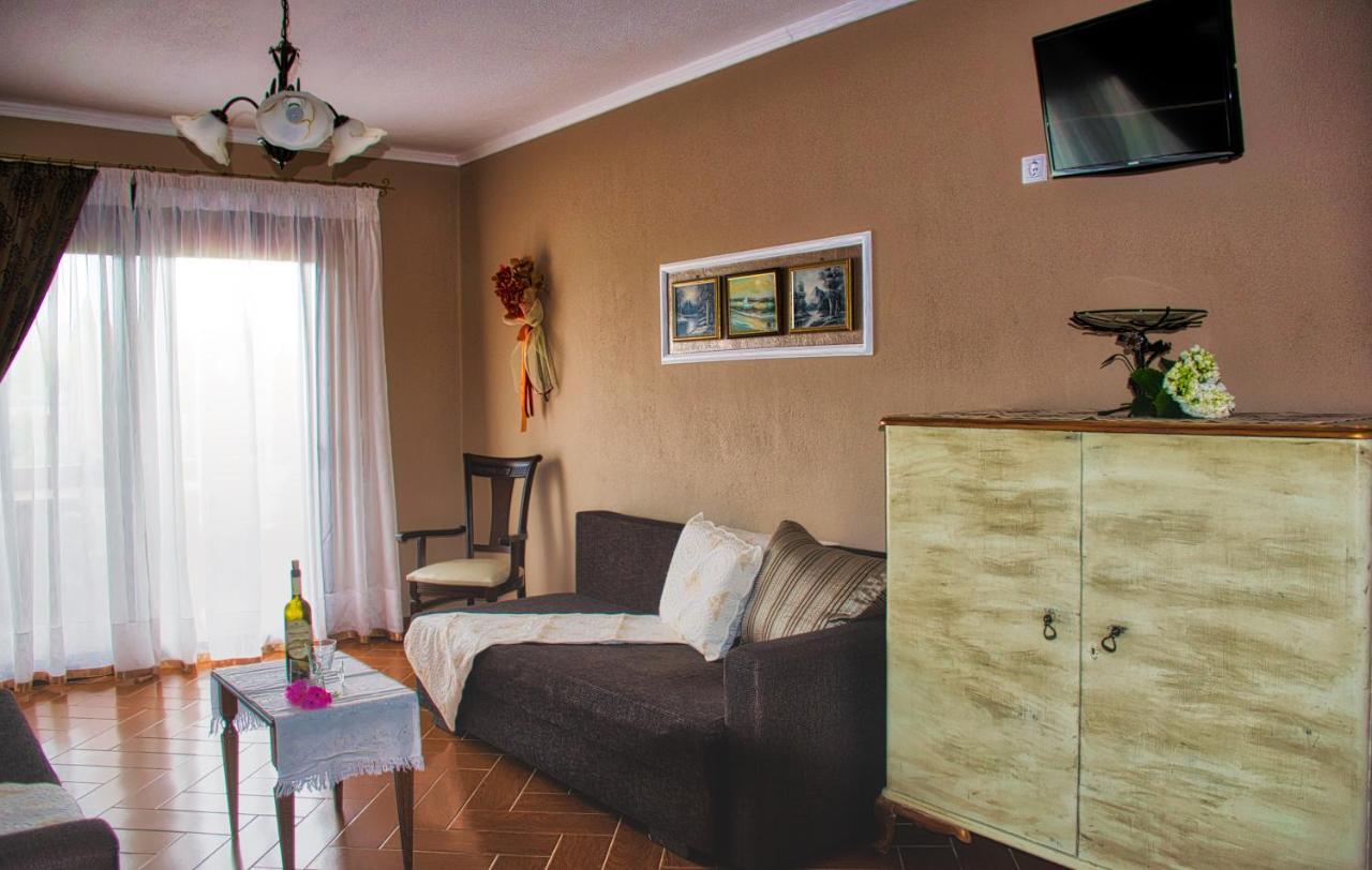 Villa Doxa Sarti Bagian luar foto