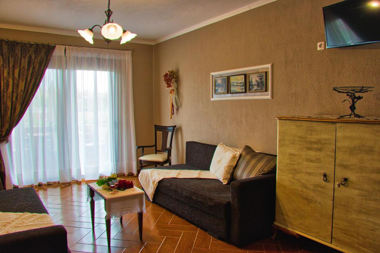 Villa Doxa Sarti Bagian luar foto